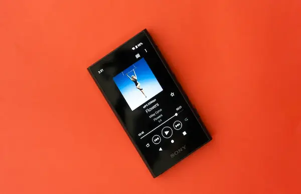 Sony NW-A306 Alternatif Apple iPod Touch Terbaik 2024 - PostingMart